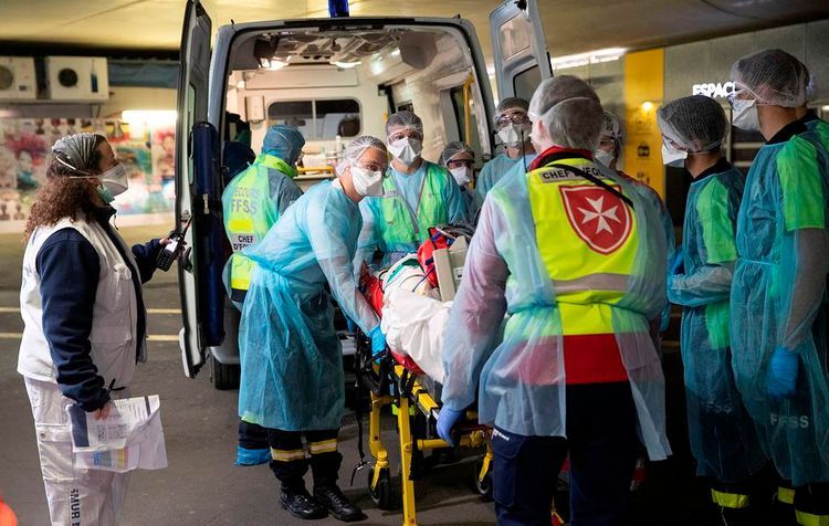 Во Франции число жертв коронавируса превысило 24 тысячи