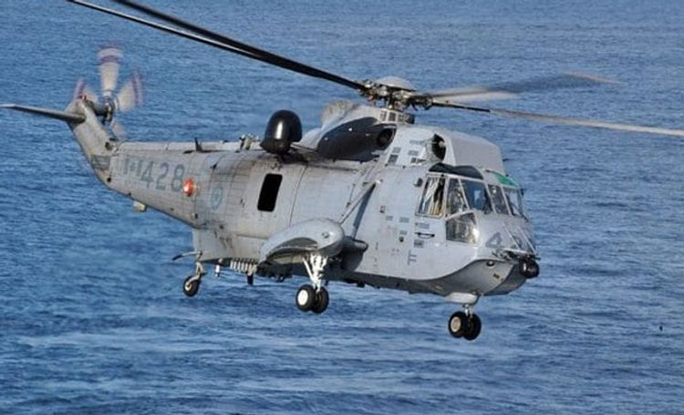 NATO-nun hərbi helikopteri Adriatik dənizi üzərində radarlardan itib
