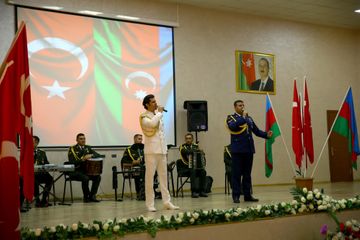 “Azərbaycan-Türkiyə qardaşlığı əbədi və sarsılmazdır” devizi altında təntənəli mərasim keçirilib - VİDEO