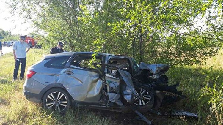 В России пять человек погибли в ДТП на трассе Самара – Волгоград