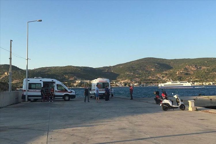 İzmirdə gəmi batıb, 4 nəfər ölüb, bir nəfər itkin düşüb