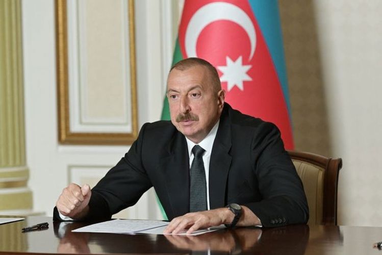 Azərbaycan Prezidenti: “Sərt karantinin tətbiq edildiyi şəhər və rayonlarda avqust ayında 190 manat ödənilsin”