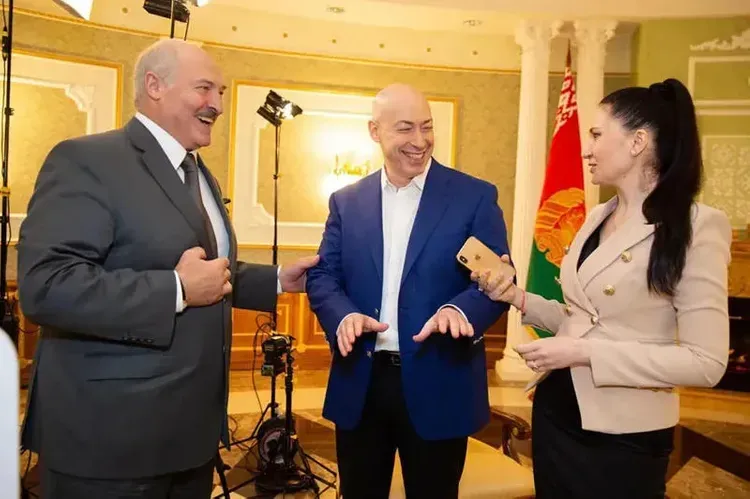 Лукашенко: Коронавирус мне подкинули