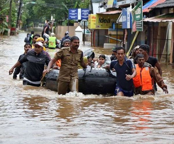 Dozens of people feared trapped in massive landslide in Indian state of Kerala