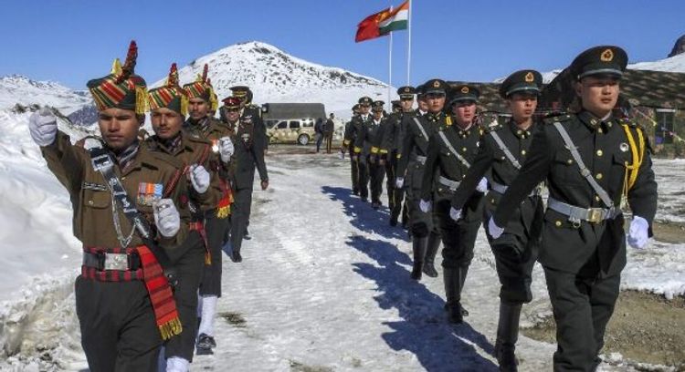 Представители командования Индии и КНР провели переговоры об отводе войск от границы
