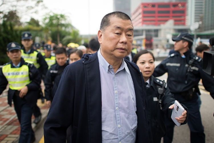  Hong Kong media tycoon Jimmy Lai arrested under new national security law