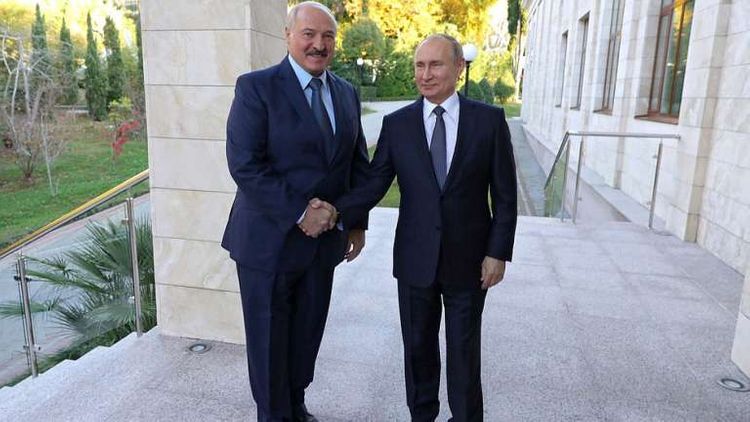 Putin Lukaşenkonu yenidən Belarus Prezidenti seçilməsi münasibətilə təbrik edib