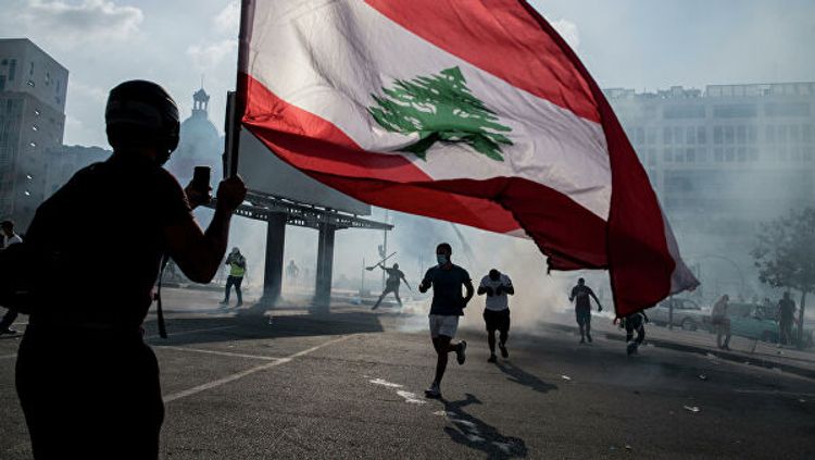 У здания парламента в Бейруте возобновились беспорядки