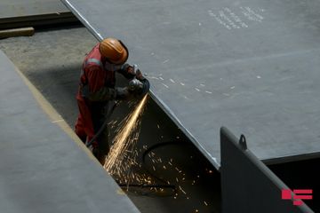 BOS Şelf: Xəzər dənizində neft və qaz hasilatı tarixində ən böyük sualtı qurğu quraşdırıldı