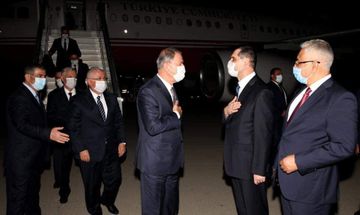 Hulusi Akar hərbi heyətlə Azərbaycanda səfərdədir - FOTO - YENİLƏNİB