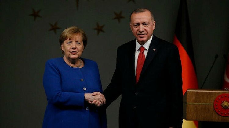 Erdogan, Merkel discuss regional issues, East Med in phone call