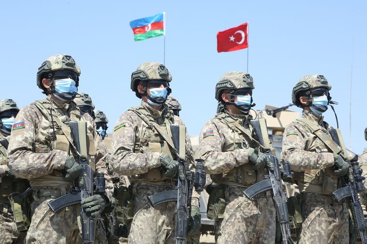 Distinguished Visitors Day held during the Azerbaijani-Turkish joint exercises