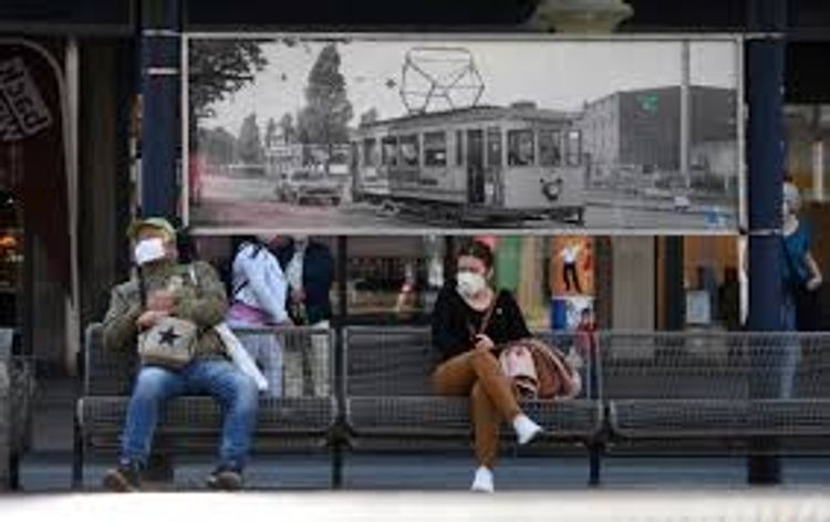 Norwegians urged to wear face masks on Oslo public transport