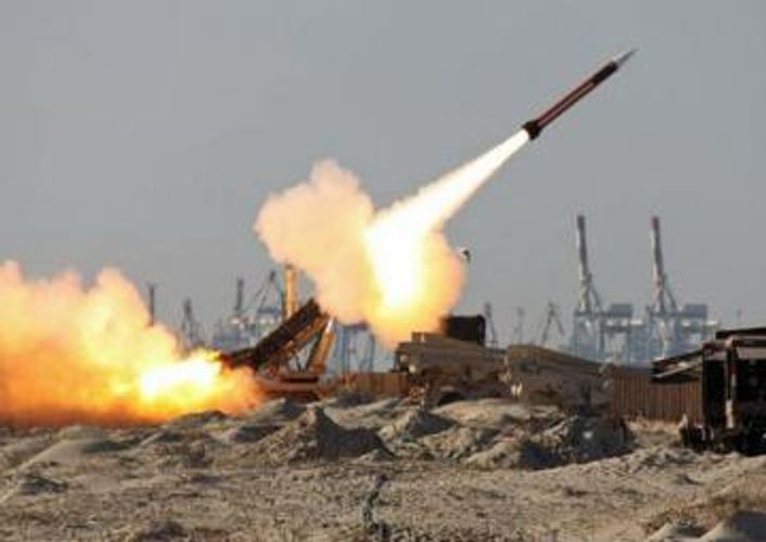İraqda Koalisiya qüvvələrinin hərbi bazası yaxınlığına iki raket atılıb