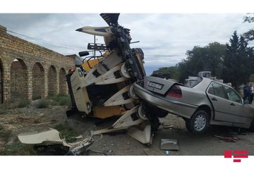Samuxda ağır yol qəzasında polis zabiti və bir qadın ölüb - FOTO - YENİLƏNİB