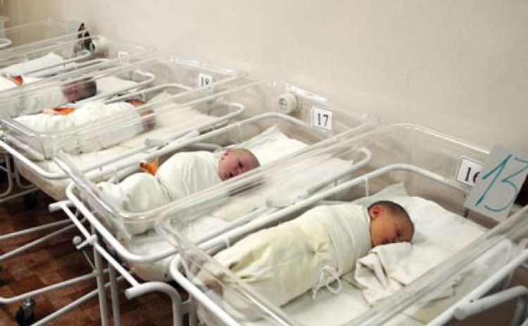 More than 11,000 births registered in Azerbaijan in July