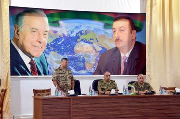 Xanlar Vəliyev və Kərim Vəliyev ön xətdə olublar