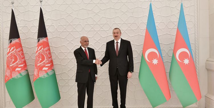 Президент Ильхам Алиев направил поздравительное письмо Ашрафу Гани 