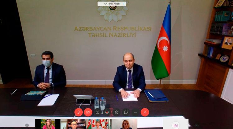 Azerbaijani Education Minister meets with UK ambassador