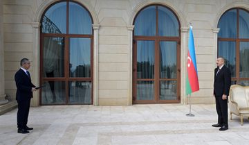Prezident İlham Əliyev Özbəkistanın yeni səfirinin etimadnaməsini qəbul edib - YENİLƏNİB