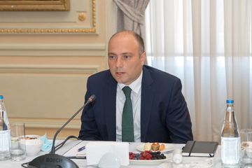 Bir qrup tanınmış mədəniyyət və incəsənət xadimi ilə görüş keçirilib