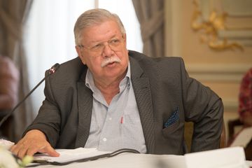 Bir qrup tanınmış mədəniyyət və incəsənət xadimi ilə görüş keçirilib