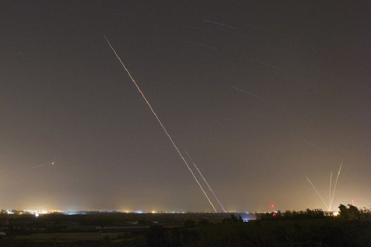 Qəzza bölgəsindən İsrail ərazisinə raket atılıb
