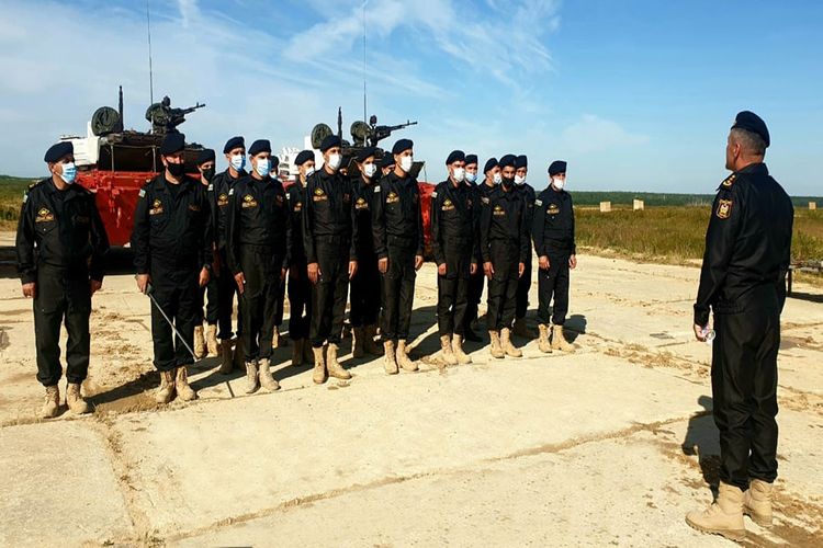 Azerbaijani tank crews continue training for the "Tank Biathlon" contest