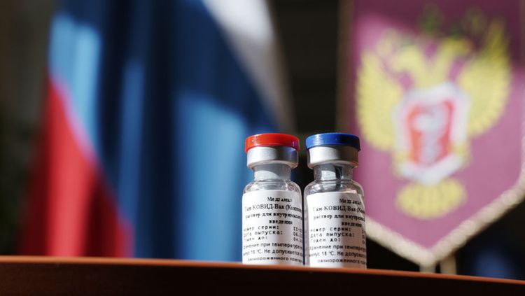 Клинические испытания российской вакцины от коронавируса не выявили серьезных побочных эффектов