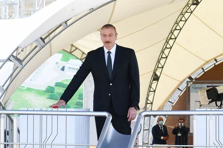 Prezident İlham Əliyev “Qobu” elektrik yarımstansiyasının tikintisi ilə tanış olub - YENİLƏNİB-1