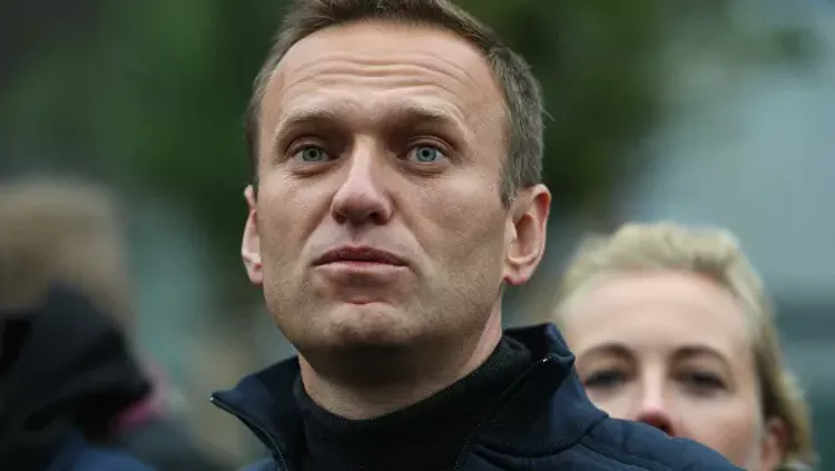 Врач назвал предварительный диагноз Навального