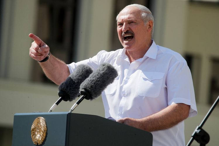Those unwilling to follow state ideology shouldn’t teach at schools, Lukashenko says