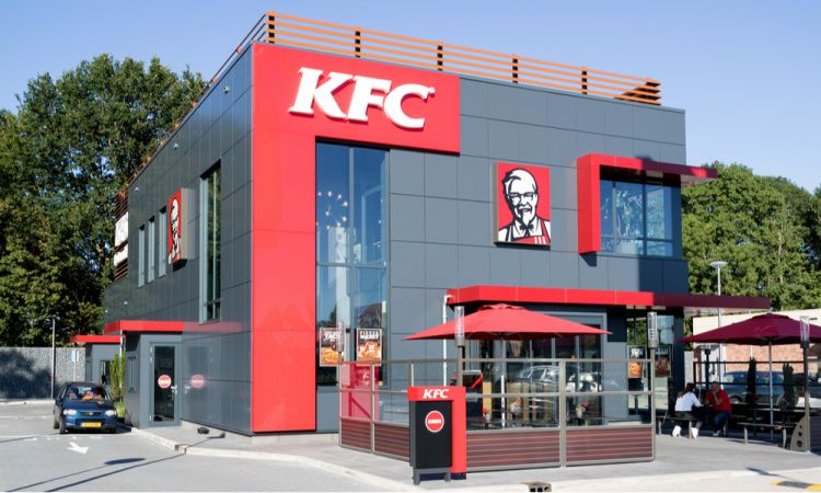 KFC отказалась от своего главного слогана из-за коронавируса