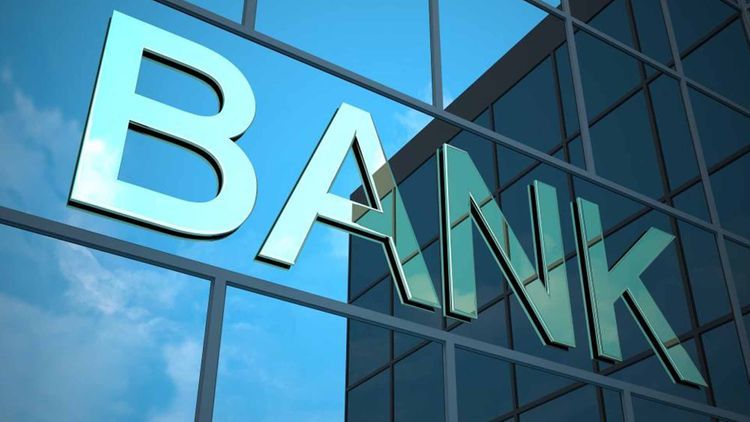 Azərbaycanda bank işçilərinin sayı ilin əvvəlindən 5% azalıb