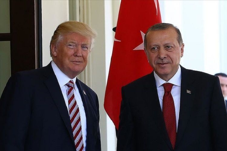 Эрдоган и Трамп обсудили по телефону ситуацию в Восточном Средиземноморье