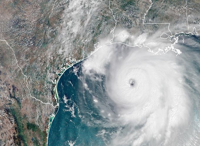 Category 4 hurricane Laura hits Southwest Louisiana