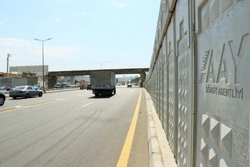Xırdalan dairəsi yaxınlığındakı dəmir yolu körpüsünün sökülməsinə başlanılıb