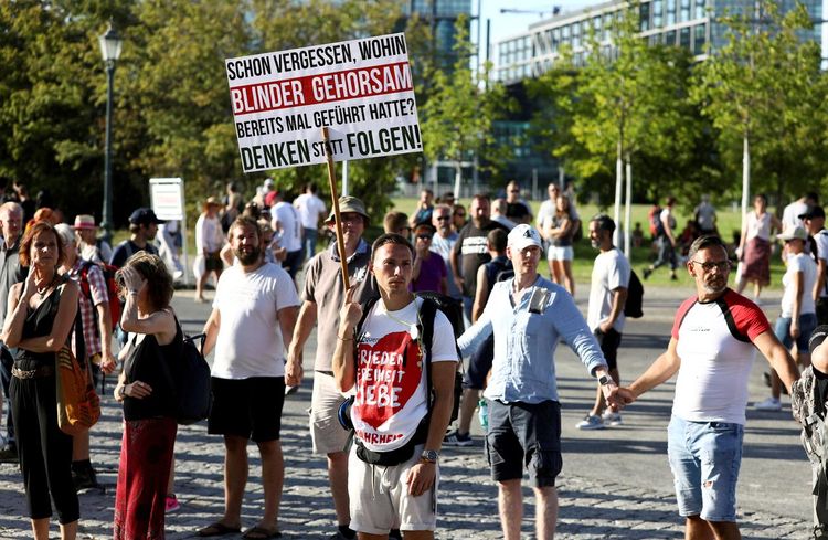 German court permits Berlin protests against coronavirus curbs