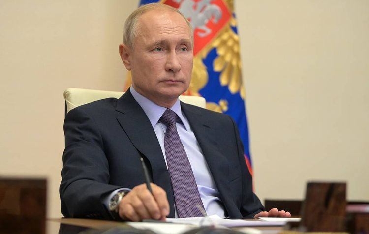 Путин заявил, что Россия признает легитимность президентских выборов в Беларуси