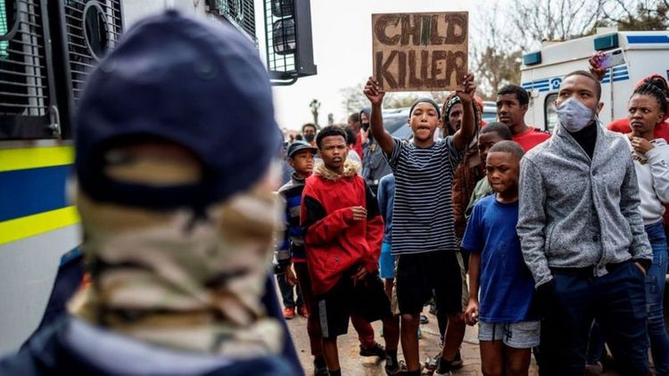 South Africa police arrested for killing teen