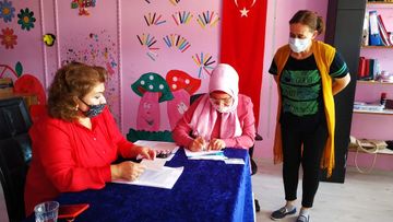 İstanbulda yaşayan aztəminatlı azərbaycanlı ailələrə yardım edilib - FOTO
