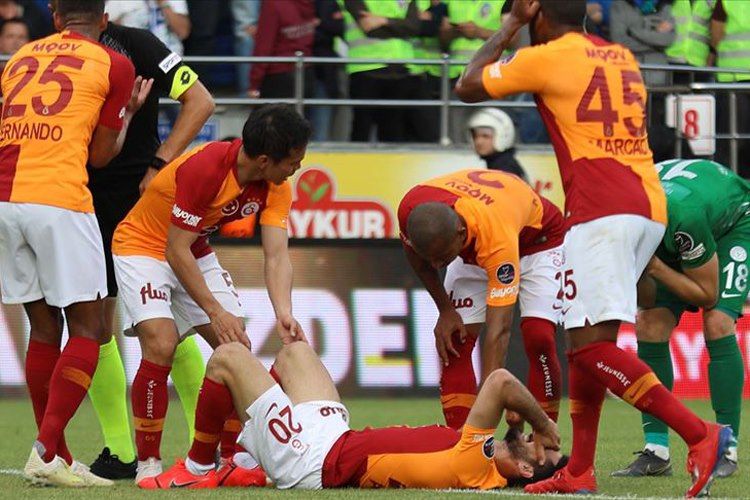 “Qalatasaray”ın futbolçusu “Neftçi” ilə oyunda iştirak etməyəcək