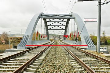 Xırdalan dairəsi yaxınlığında dəmiryol körpüsünün tikintisi başa çatıb - FOTO
