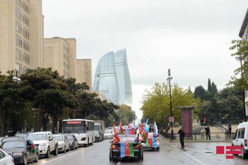 Laçının azad edilməsi münasibəti ilə Bakıda avtoyürüş keçirilib - FOTOSESSİYA