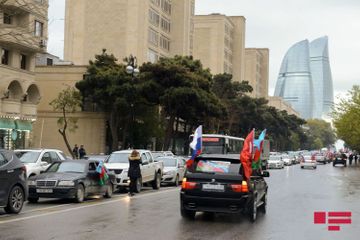 В Баку состоялся автопробег по случаю освобождения Лачина - ФОТО