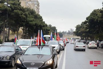 В Баку состоялся автопробег по случаю освобождения Лачина - ФОТО