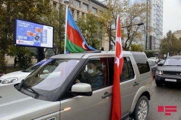 В Баку состоялся автопробег по случаю освобождения Лачина - ФОТО