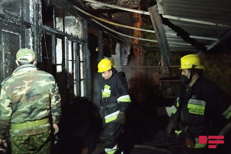 В Геранбое сгорел дом: погиб владелец дома, супруга получила ожоги - ОБНОВЛЕНО-ФОТО