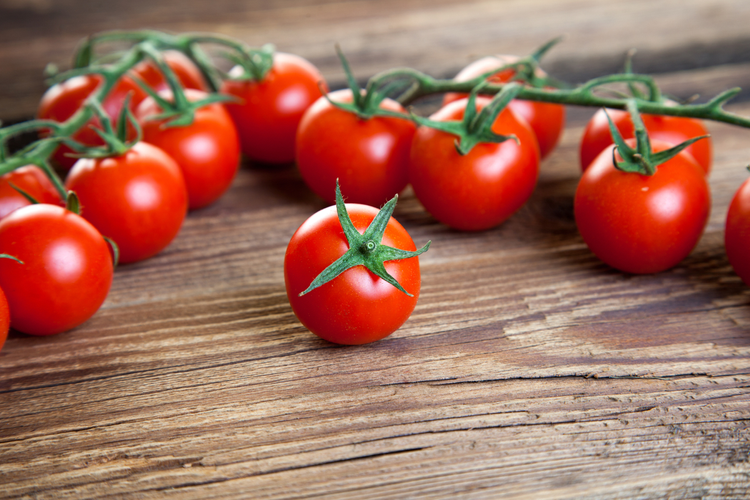 Azerbaijan increased tomato export in October