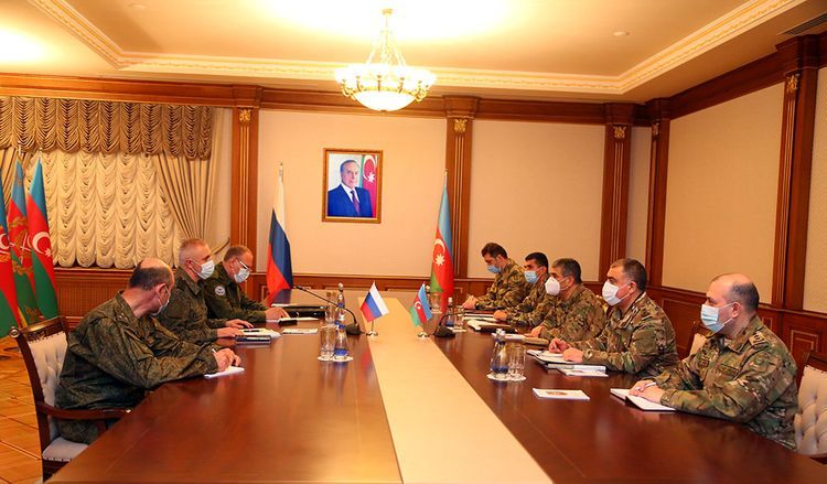 Закир Гасанов встретился с командующим миротворческими силами России, размещенными в нагорно-карабахском регионе Азербайджана